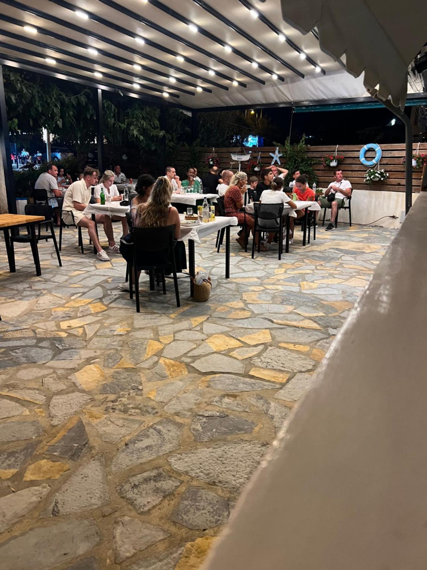 Vila Mario 사밀 외부 사진